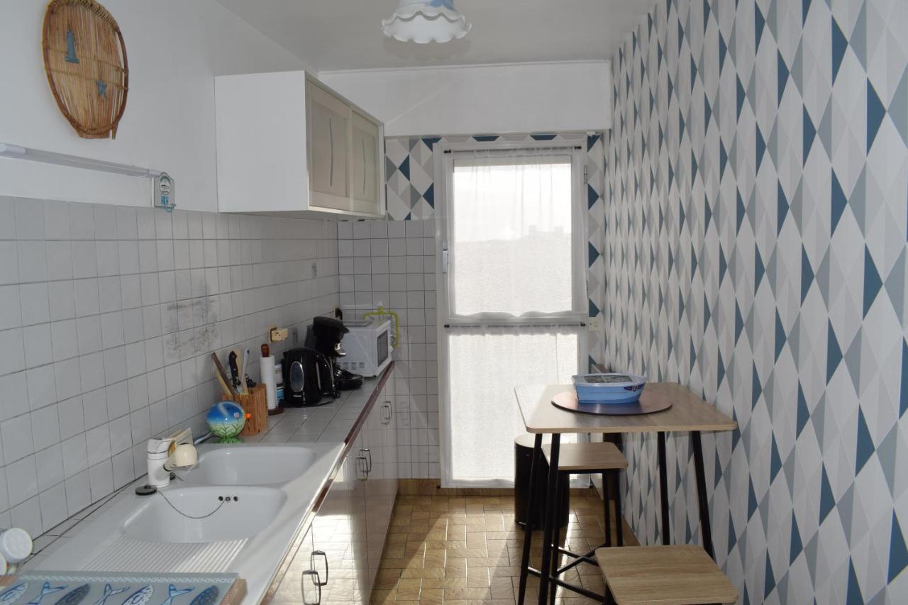 Cote Et Vie - Appartement Et Garage Сен-Жил-Кроа-дьо-Ви Екстериор снимка